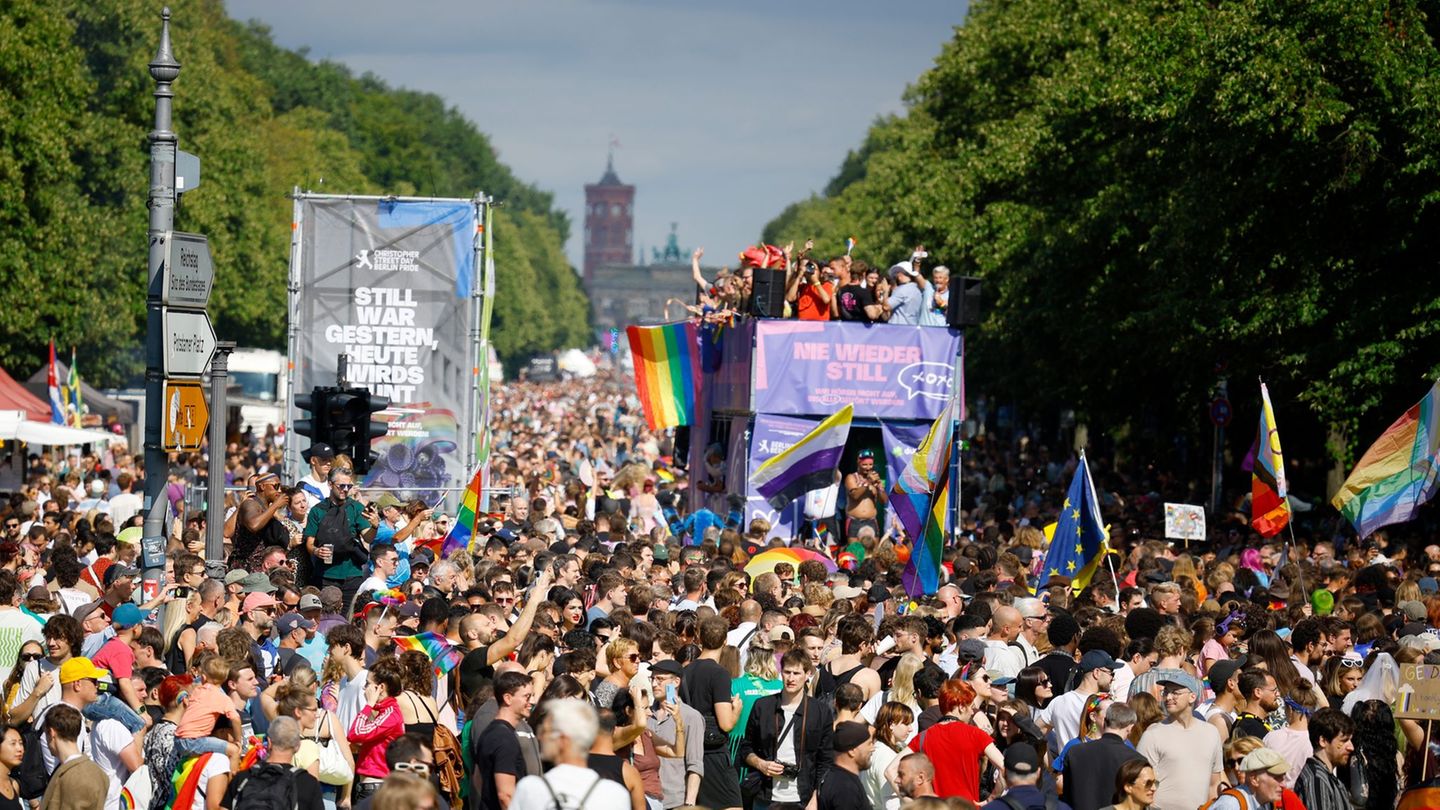 Christopher Street Day: „Nie wieder still“ – CSD in Berlin mit politischem Fokus