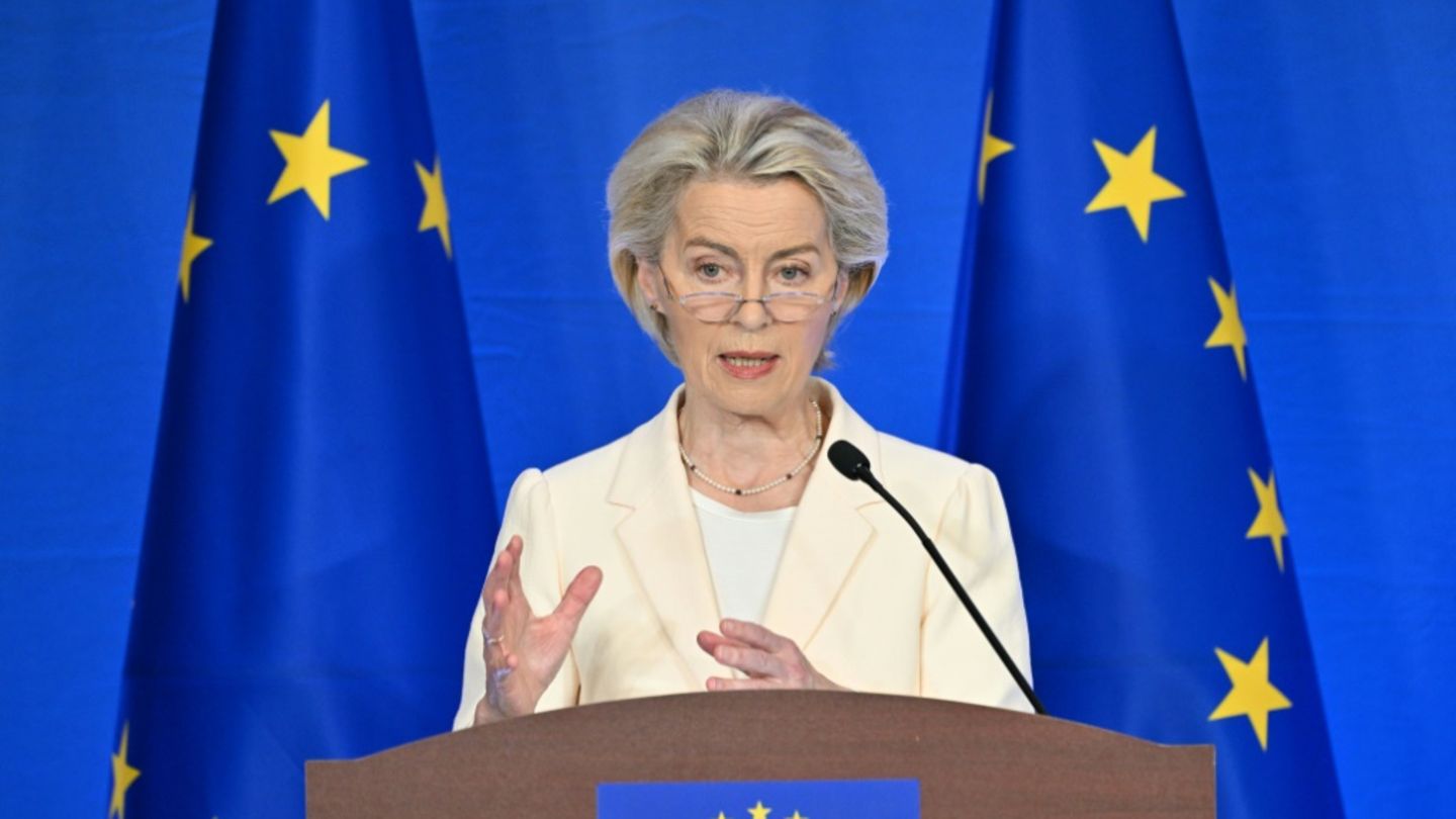 Handelskonflikt mit den USA: Von der Leyen spricht mit Trump über Zölle