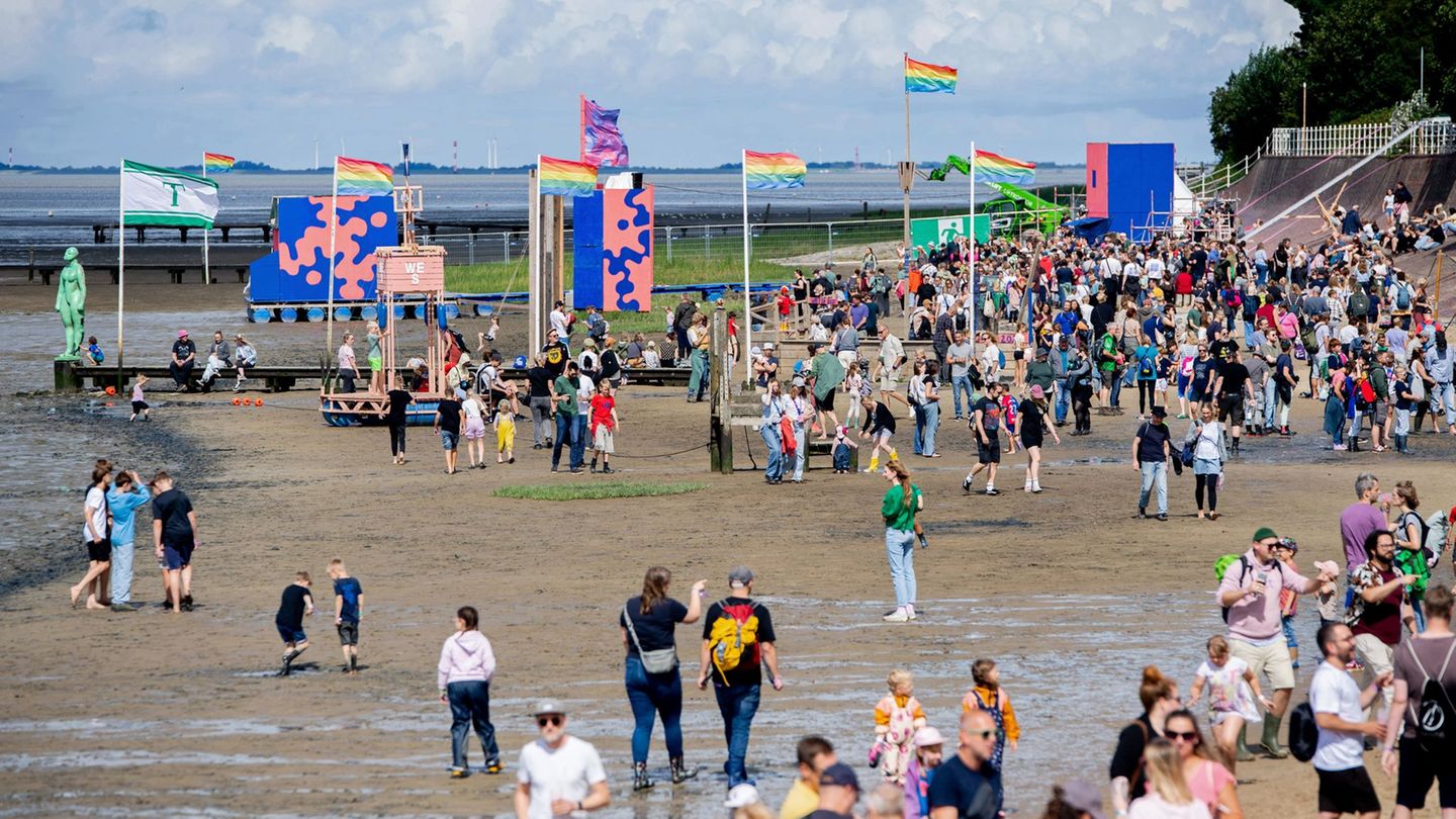 Festival am Jadebusen: Sonne strahlt zum Auftakt des Watt en Schlick Festivals