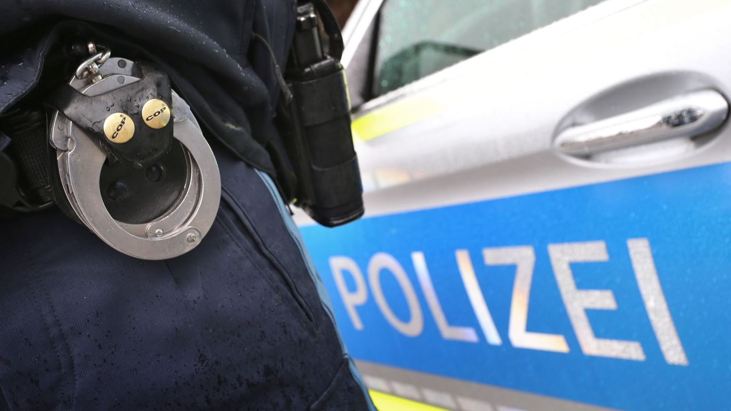 Polizeieinsatz in Mitte: Zahlreiche Strafanzeigen nach spontaner Demo