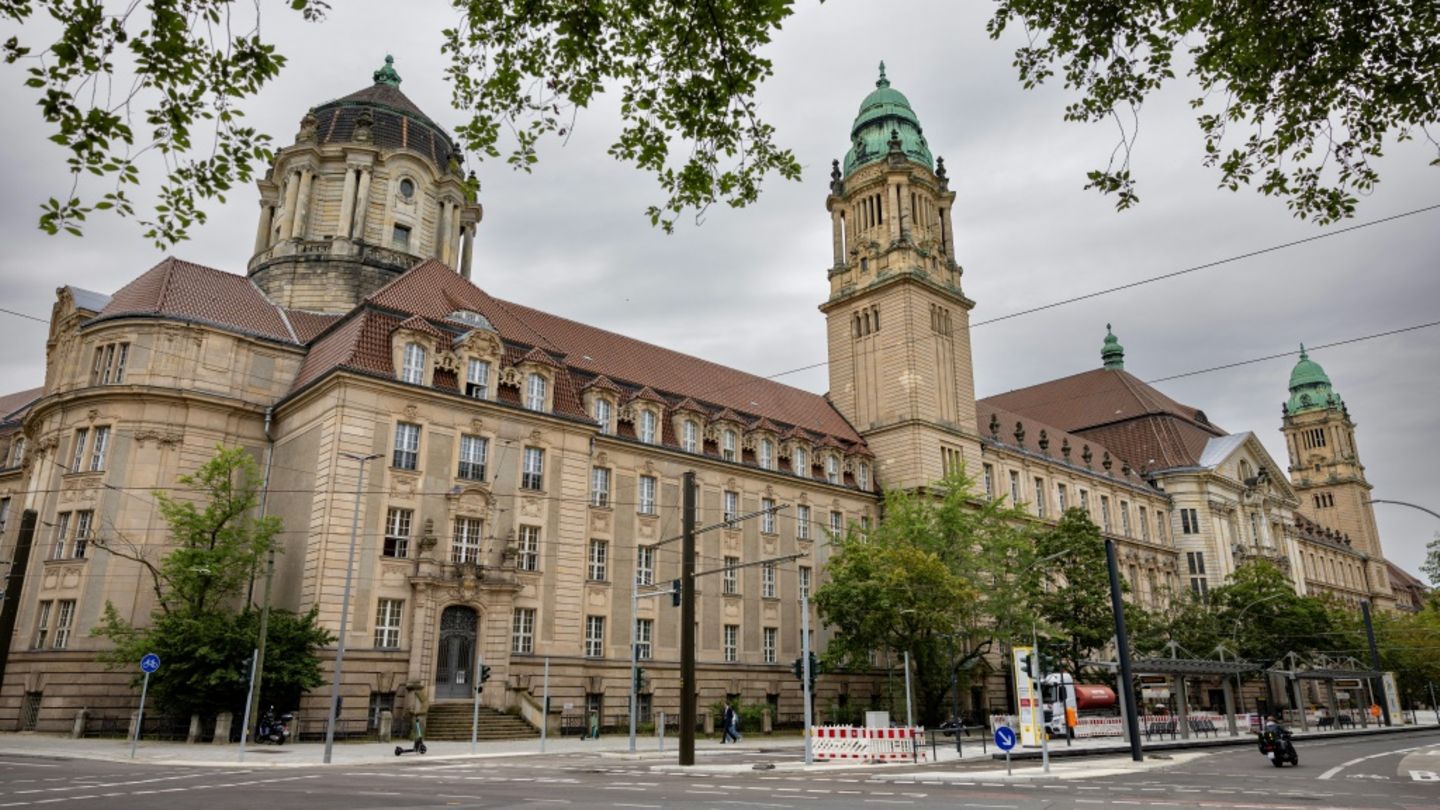 Ehemaliger Springer-Manager in Berlin wegen Untreue zu Haftstrafe verurteilt
